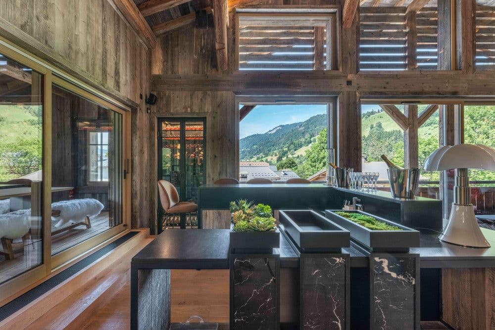 Study opening to a terrace with mountain views at Megeve Centre 7