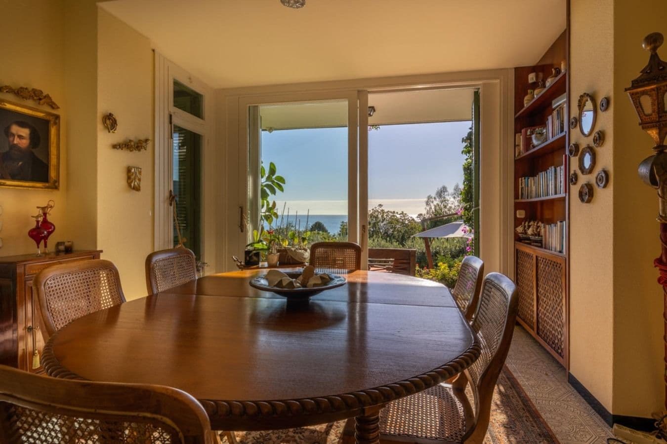 Traditional dining room with sea view at On the Emerald Coast, Rapallo