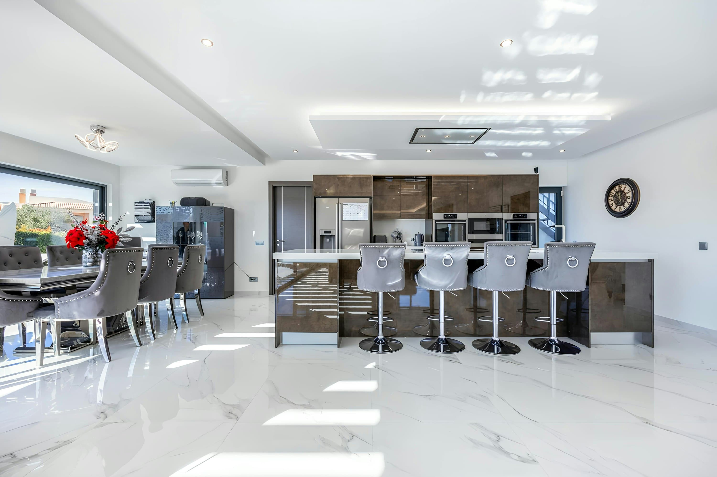 Carvoeiro Retreat open-plan kitchen with marble breakfast bar, Carvoeiro, Algarve, Portugal