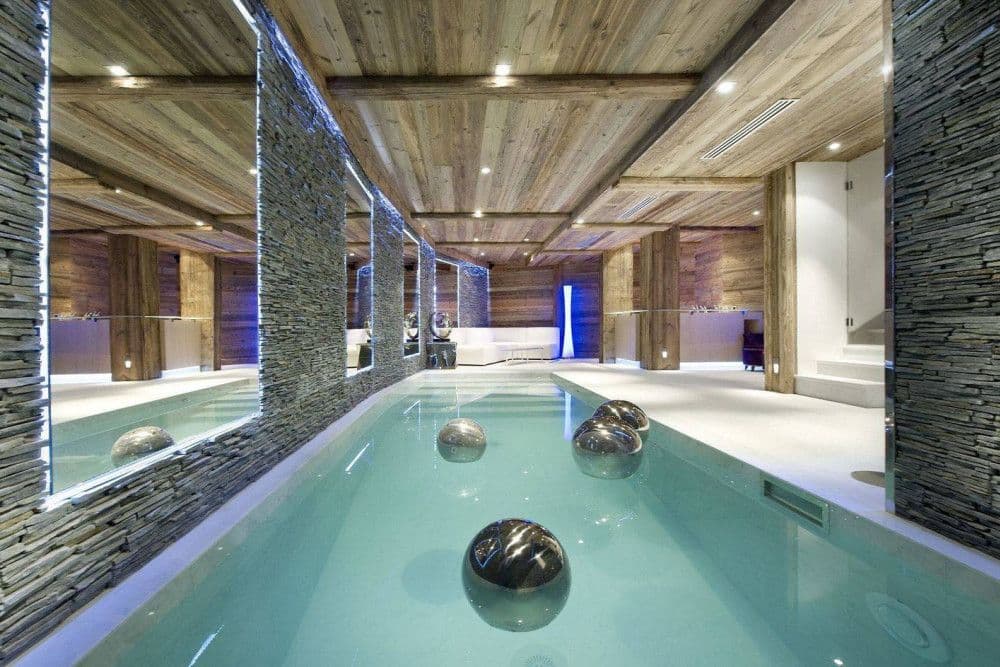 Modern indoor swimming pool at Courchevel 26