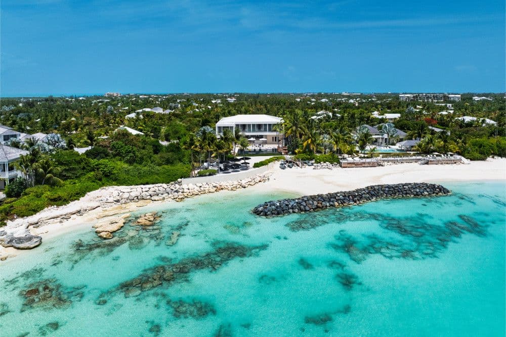 Aerial view of Villa Awa and its beach on Providenciales