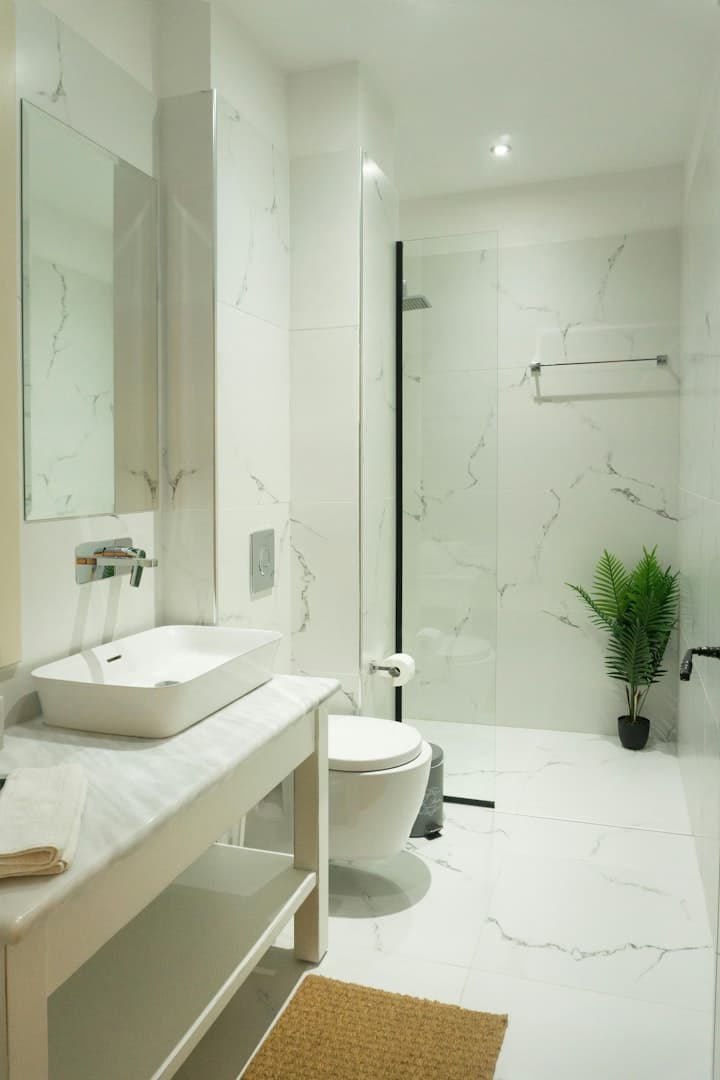 Quiet Sun ensuite bathroom with marble tiles, Barbati, Ionian Islands, Greece