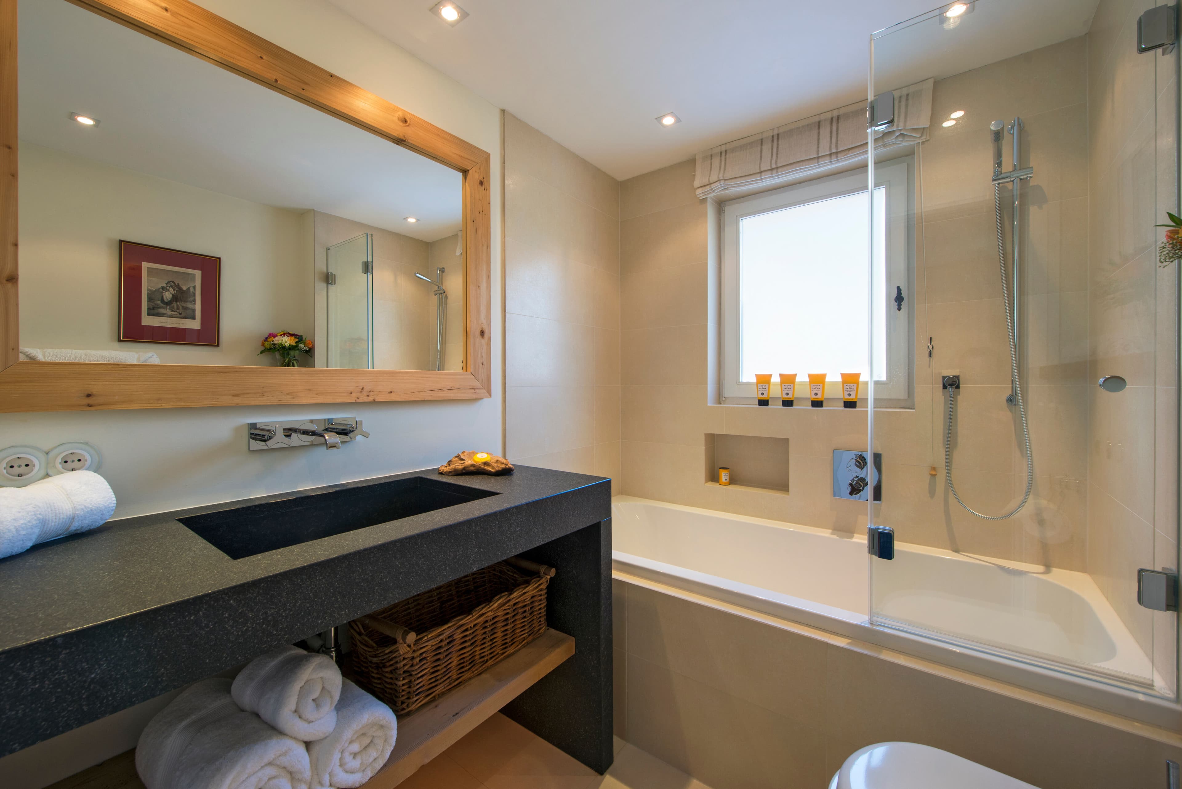 Chalet Maria Schnee family bedroom with three beds, Sankt Anton, Austrian Alps, Austria