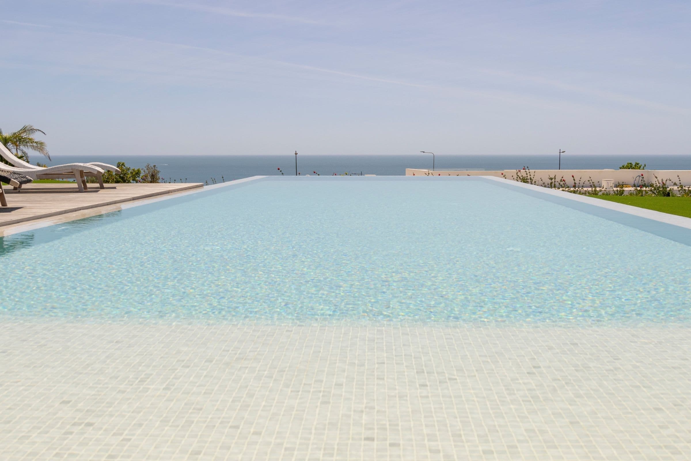 Casa Monroe infinity edge pool with mosaic tiles, Algarve, Portugal