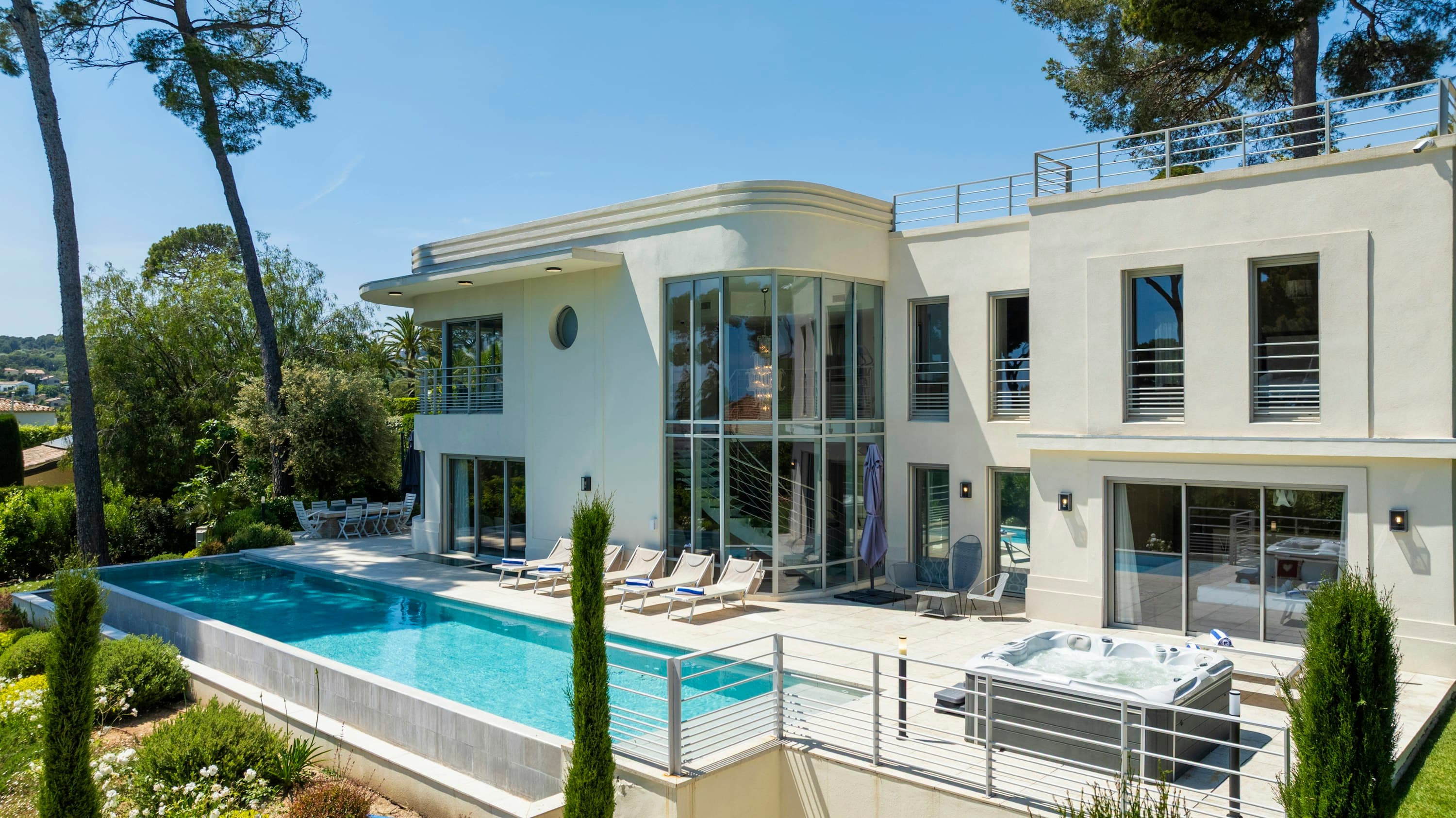 Above Antibes villa exterior with infinity pool and hot tub, Antibes, French Riviera, France